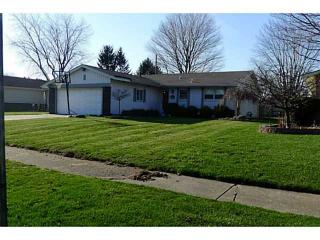 1962 Beachcraft Dr, Toledo, OH 43619-1602