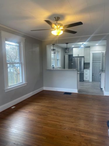 2015 Emerson Ave, Cincinnati, OH 45239-4708