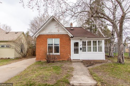 1619 Norwood St, Brainerd, MN 56401-3844