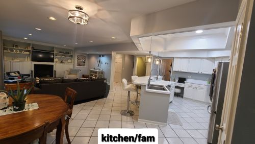 257 Kenmore Ave, Bannockburn IL  60015-4745 exterior