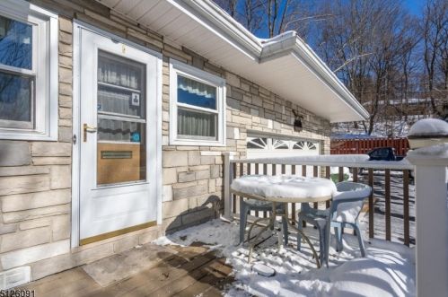 3 Deer Park Rd, Hackettstown, NJ 07840-4601