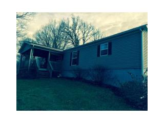 321 Duffy Rd, Butler, PA 16001-6633