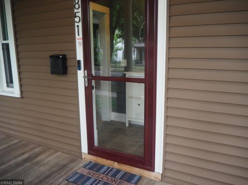 851 3rd St, Saint Paul, MN 55106-5140