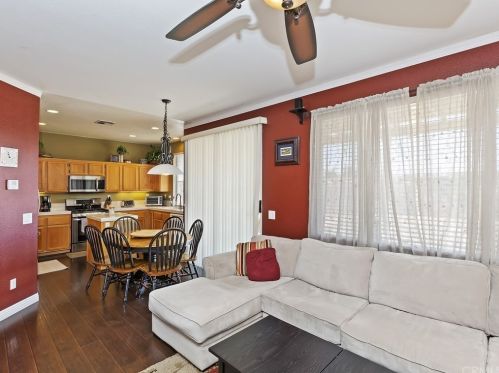 17488 Meadow Rock Dr, Riverside CA  92503-8702 exterior
