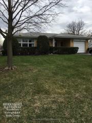 1526 Huntington Dr, Glenview, IL 60025-2230