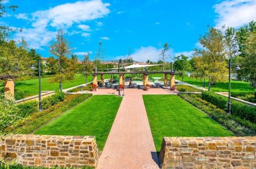 199 Rodeo, Irvine CA  92602 exterior