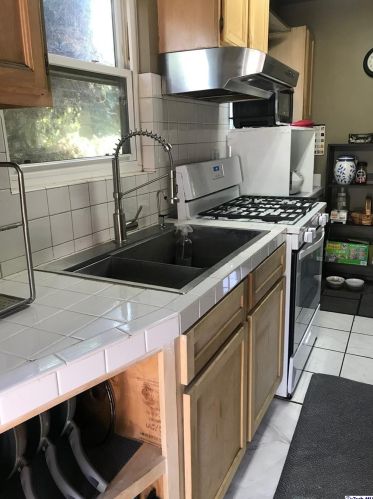 1914 Vassar St, Glendale CA  91204-2926 exterior