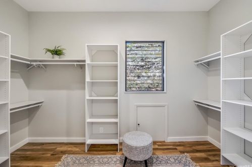 5197 Poola St, Honolulu HI  96821-1534 exterior