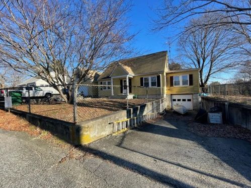 8 Whittemore Rd, Fabyan, CT 06255-2157