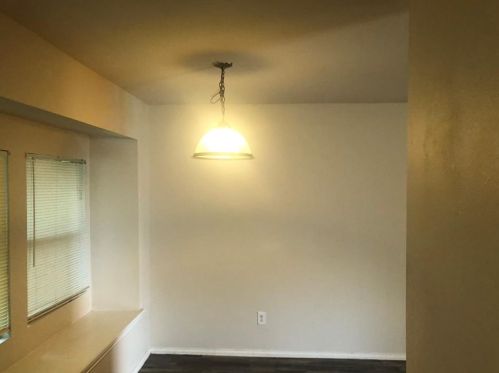 326 Ezekial Ave, Dallas TX  75217-5626 exterior