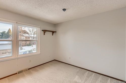 2598 Eagle Cir, Aurora CO 80014-2428 exterior