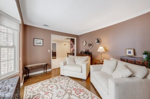 4 Tulip Ln, Dover NJ  07869-4773 exterior