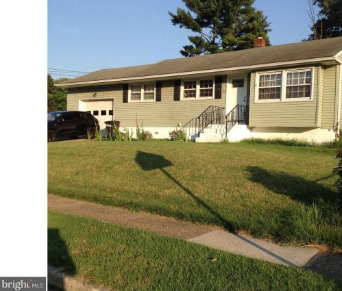 124 Garden Blvd, Beverly, NJ 08010-2150