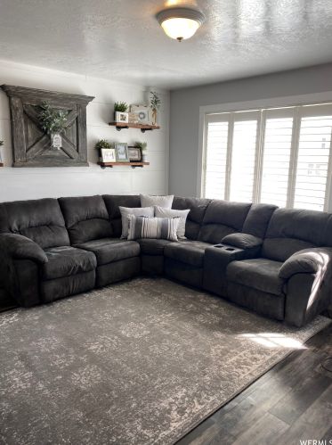 1120 Elm Cir, Roosevelt, UT 84066-3801