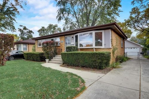 475 Vassar Ln, Des Plaines, IL 60016-2036