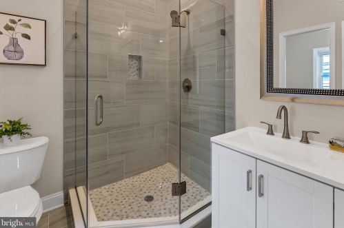 805 Colby Ave, Silver Spring MD 20912-5849 exterior