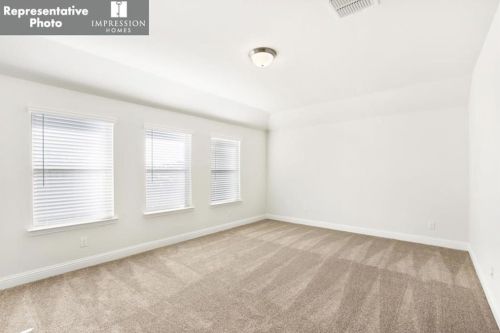 2425 Trickling Crk Dr, Garland TX 75041-2145 exterior