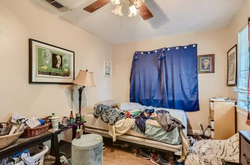 1301 Alegria Rd, Austin TX  78757-3217 exterior