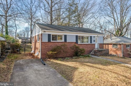 11516 Mapleview Dr, Silver Spring MD  20902-2362 exterior