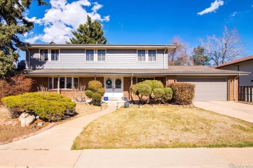 3670 Hillcrest Dr, Denver CO  80237-1104 exterior