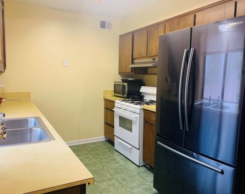 115 Adrian Dr, Stockbridge GA  30281-3013 exterior