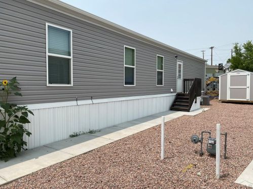 999 Fortino Blvd, Pueblo CO  81008-2006 exterior