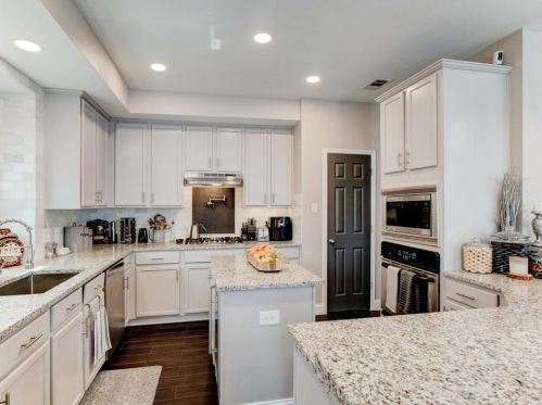 500 Richmond Park Ln, Fort Worth TX  76140-6519 exterior