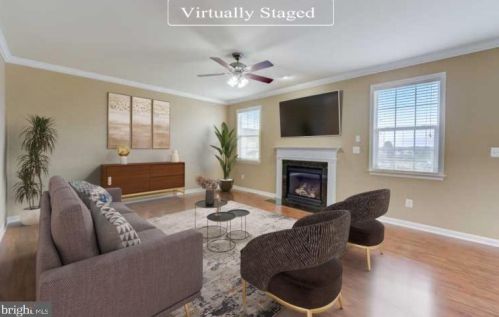 14409 Parula Way, Gainesville, VA 20155-5887