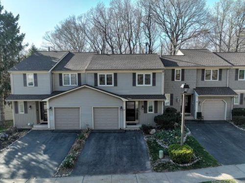 27 Uplands Way, Glastonbury, CT 06033-3358