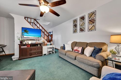 47 Maple Ave, Primrose PA 17901-8950 exterior