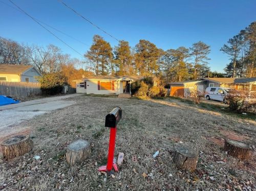 2353 Arkose Dr, Marietta, GA 30060-4603