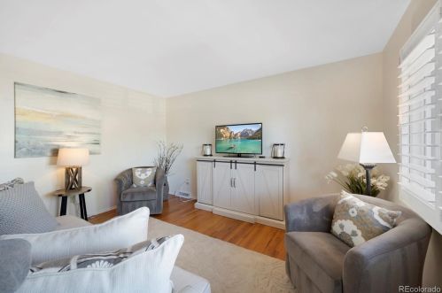 6532 Cornell Ave, Denver CO  80224-2752 exterior