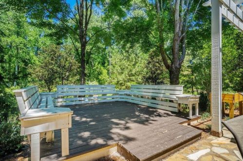 2507 Brookline Cir, Atlanta GA  30319-3690 exterior
