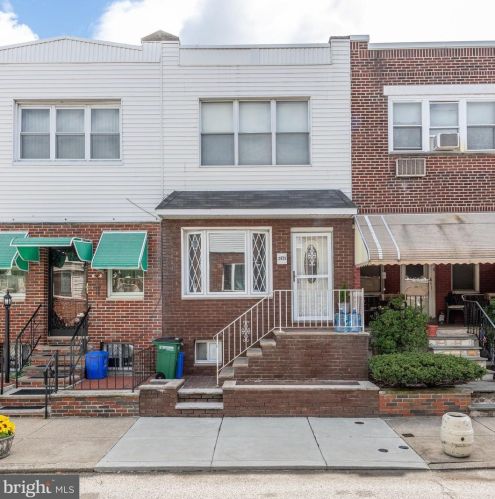 2825 Iseminger St, Philadelphia, PA 19148-4932