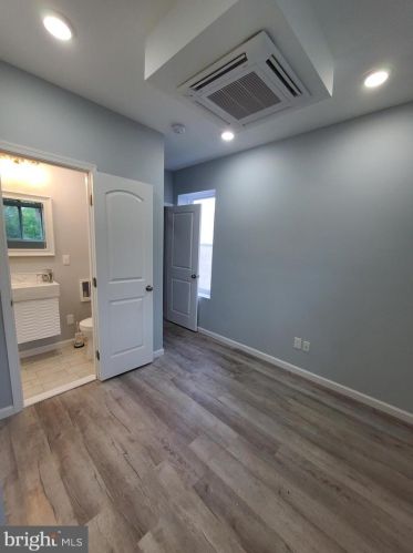 1737 23rd St, Philadelphia PA  19145-1910 exterior