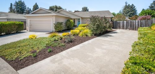 472 Eileen Dr, Sebastopol, CA 95472-3202