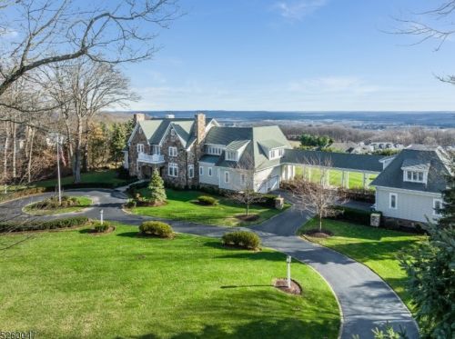 16 Laurel Mountain Way, Califon, NJ 07830-3027