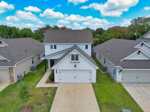 115 Austin St, Angleton TX  77515-4101 exterior