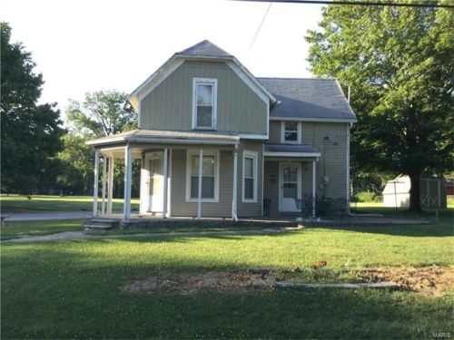 1005 Vine St, Ayers, IL 62246-1916