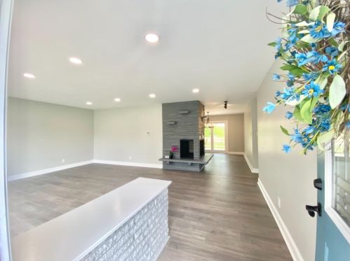 5429 Dexter Dr, Gary IN  46410-1744 exterior