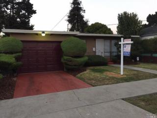1605 Esmond Ave, Richmond, CA 94801-2462