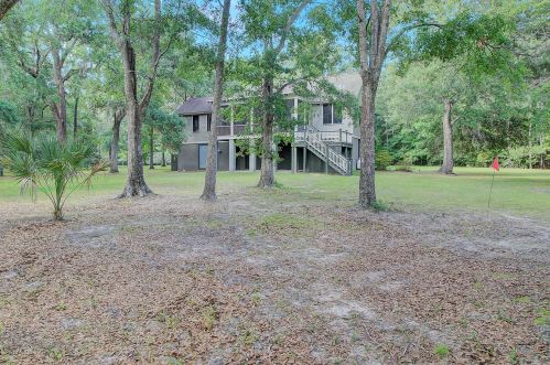 4637 Lazy Creek Ln, Wadmalaw Is SC  29487-7066 exterior