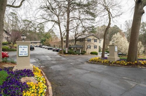 1635 Briarcliff Rd, Atlanta GA  30306-2145 exterior