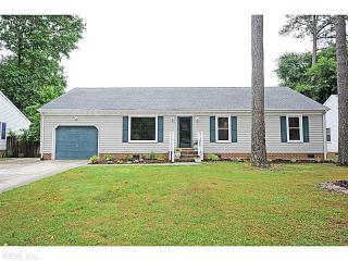 733 Hilda Pine Dr, Chesapeake, VA 23322-8609