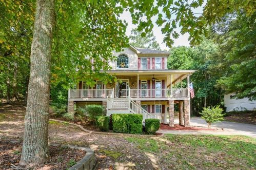 415 Eagle Ridge Trl, Holly Springs, GA 30114-6824