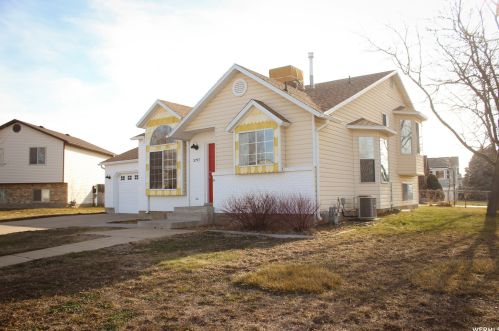 3797 5400, Roy, UT 84067-9235