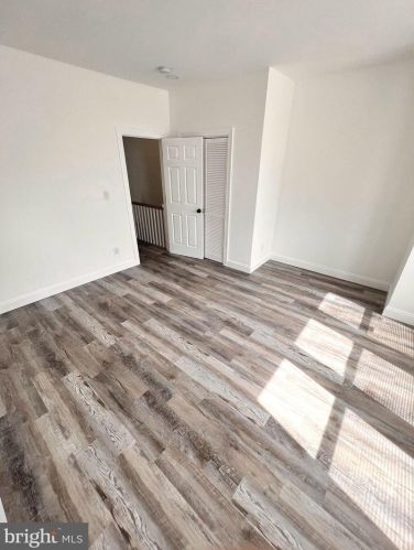 4812 10th St, Philadelphia PA 19141-3930 exterior