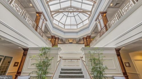 2304 Windrow Dr, Princeton NJ 08540-5020 exterior