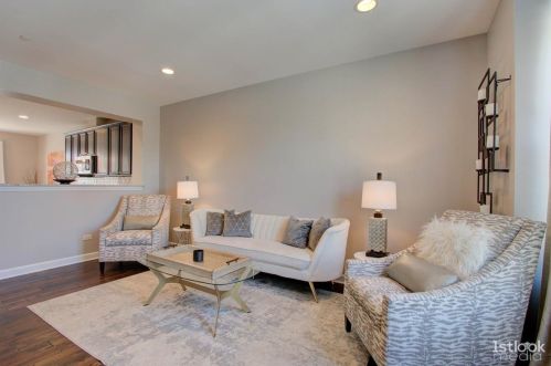 4109 Royal Mews Cir, Naperville IL  60564-7174 exterior