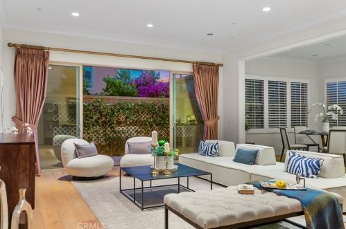 76 Gardenhouse Way, Irvine CA  92620-3373 exterior